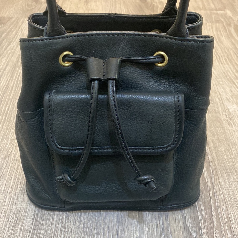 FOSSIL • DRAW STRING Hand Bag - Picture 14 of 16